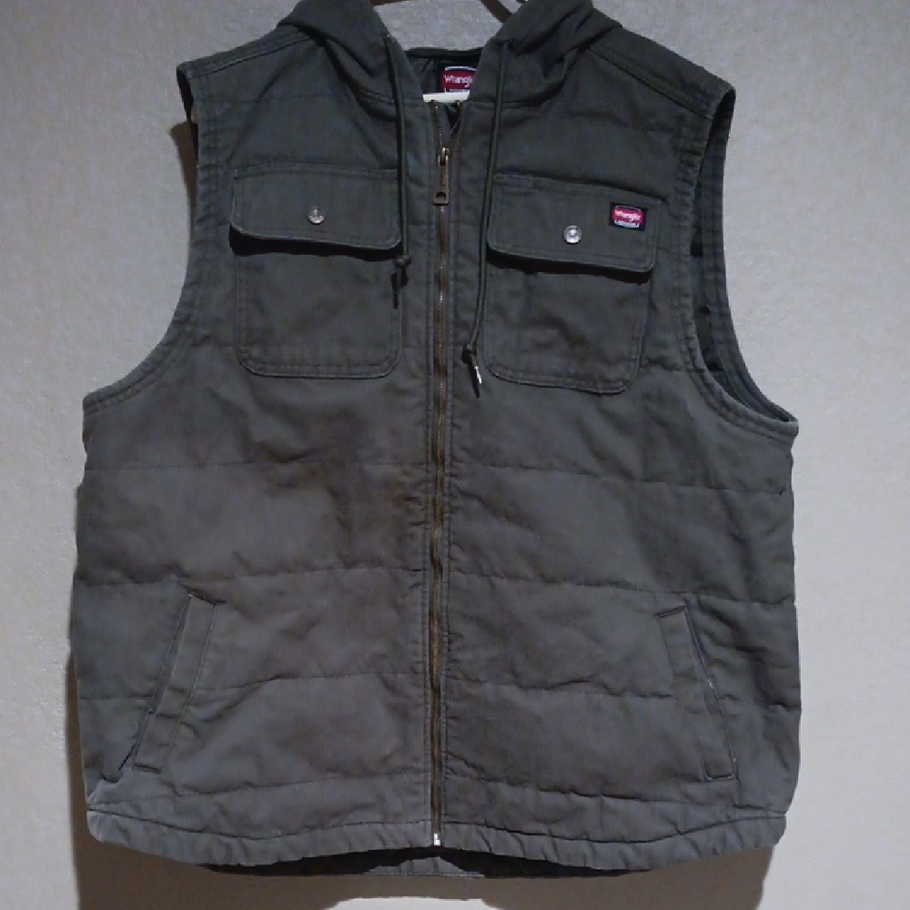 Wrangler Olive Green Quilted Hooded Vest